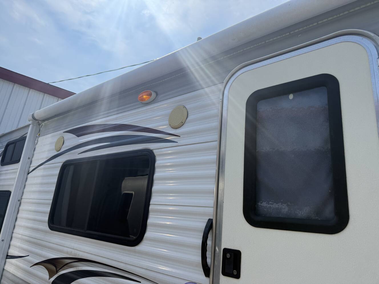 A photo of this 2013 Prime Time AVENGER 26BH