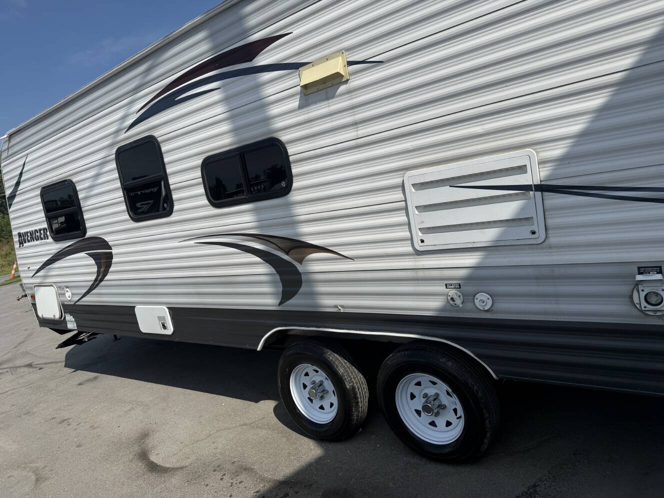 A photo of this 2013 Prime Time AVENGER 26BH