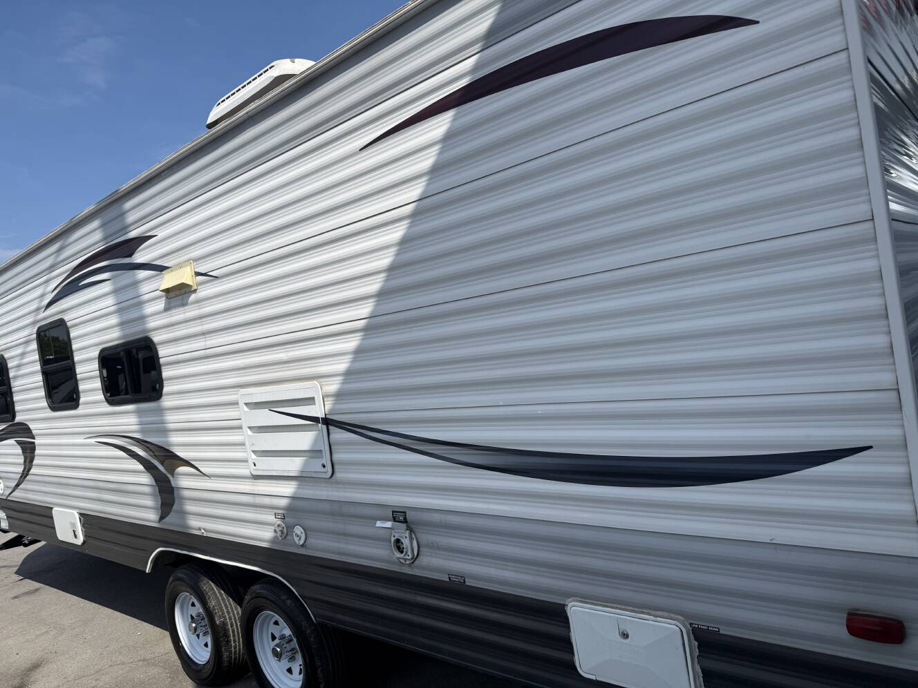 A photo of this 2013 Prime Time AVENGER 26BH