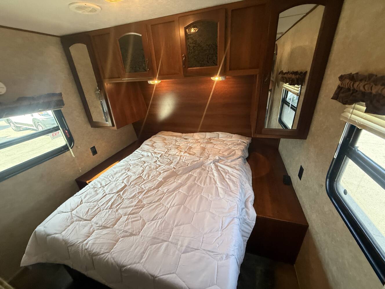 A photo of this 2013 Prime Time AVENGER 26BH