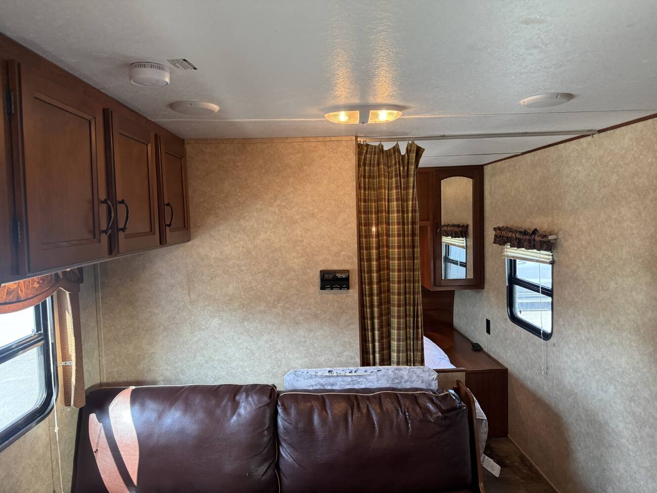 A photo of this 2013 Prime Time AVENGER 26BH