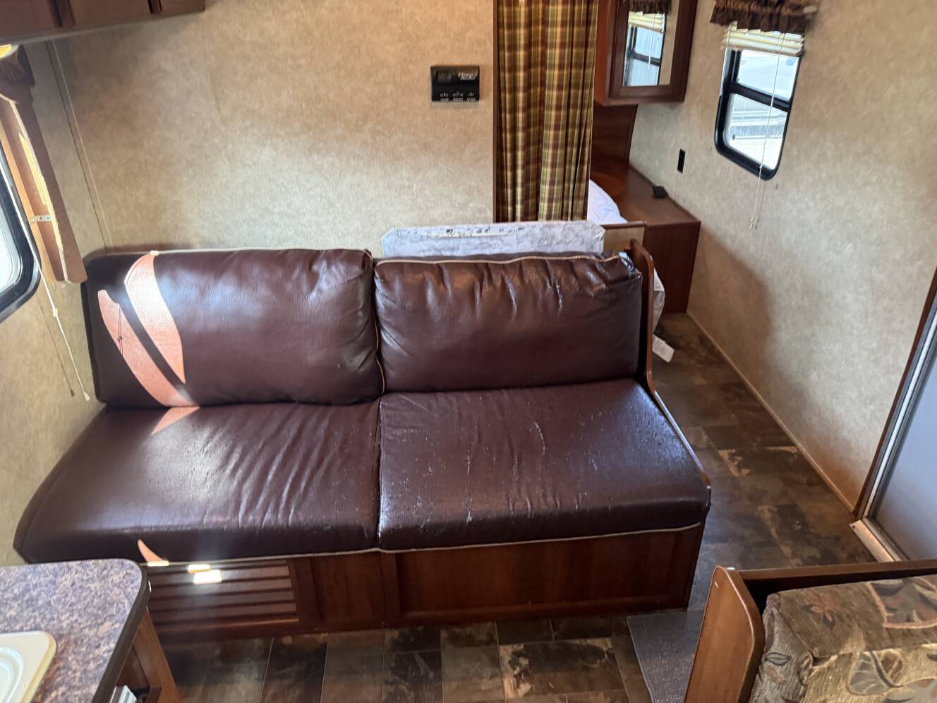 A photo of this 2013 Prime Time AVENGER 26BH