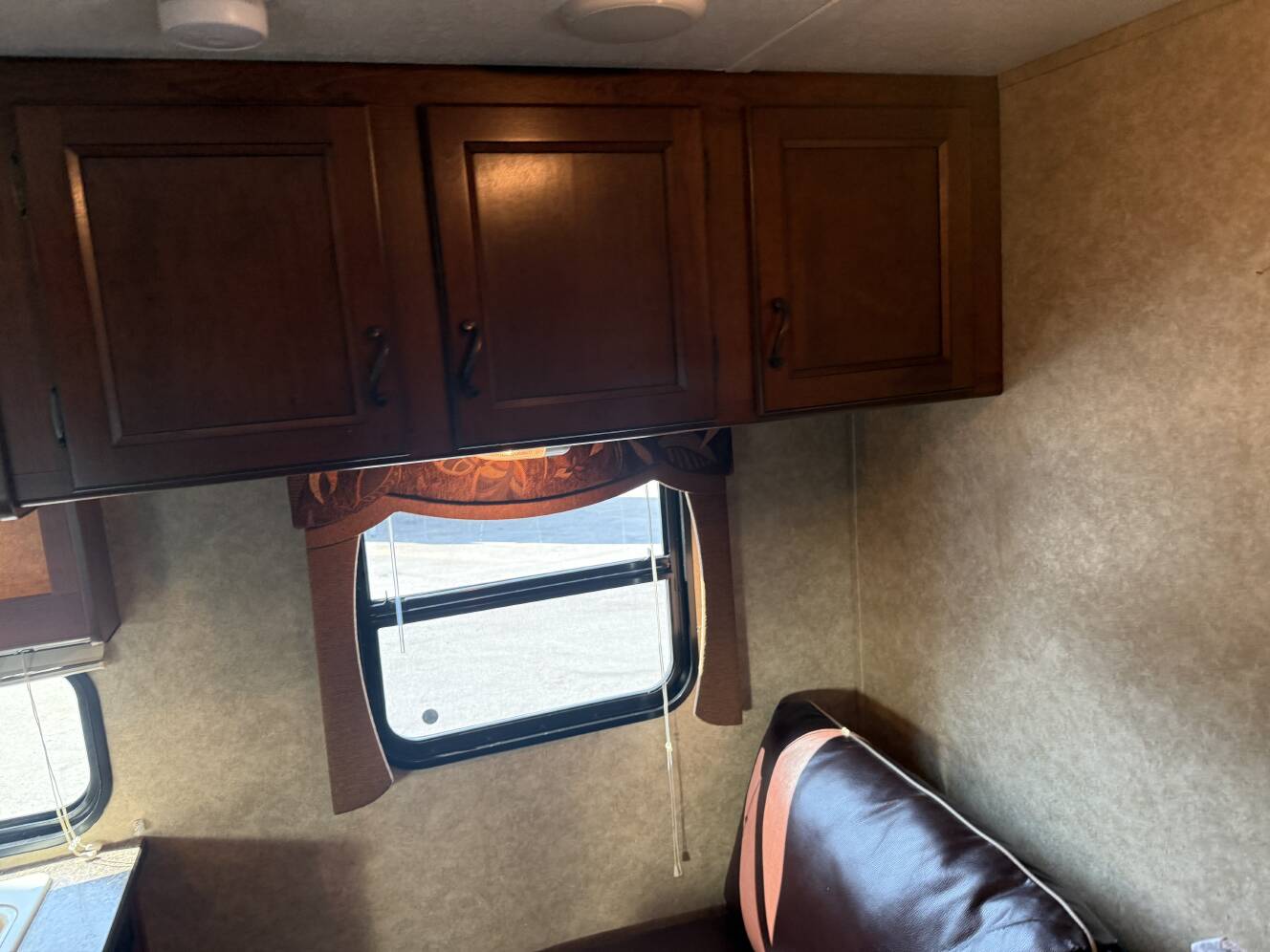 A photo of this 2013 Prime Time AVENGER 26BH