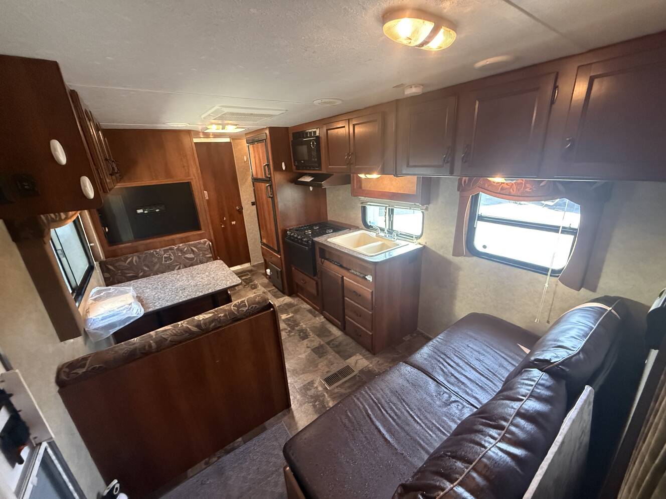 A photo of this 2013 Prime Time AVENGER 26BH