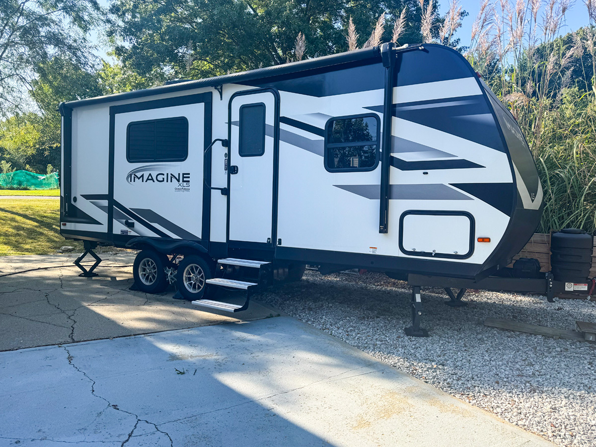 2024 Grand Design IMAGINE XLS 22RBE in mooresville IN