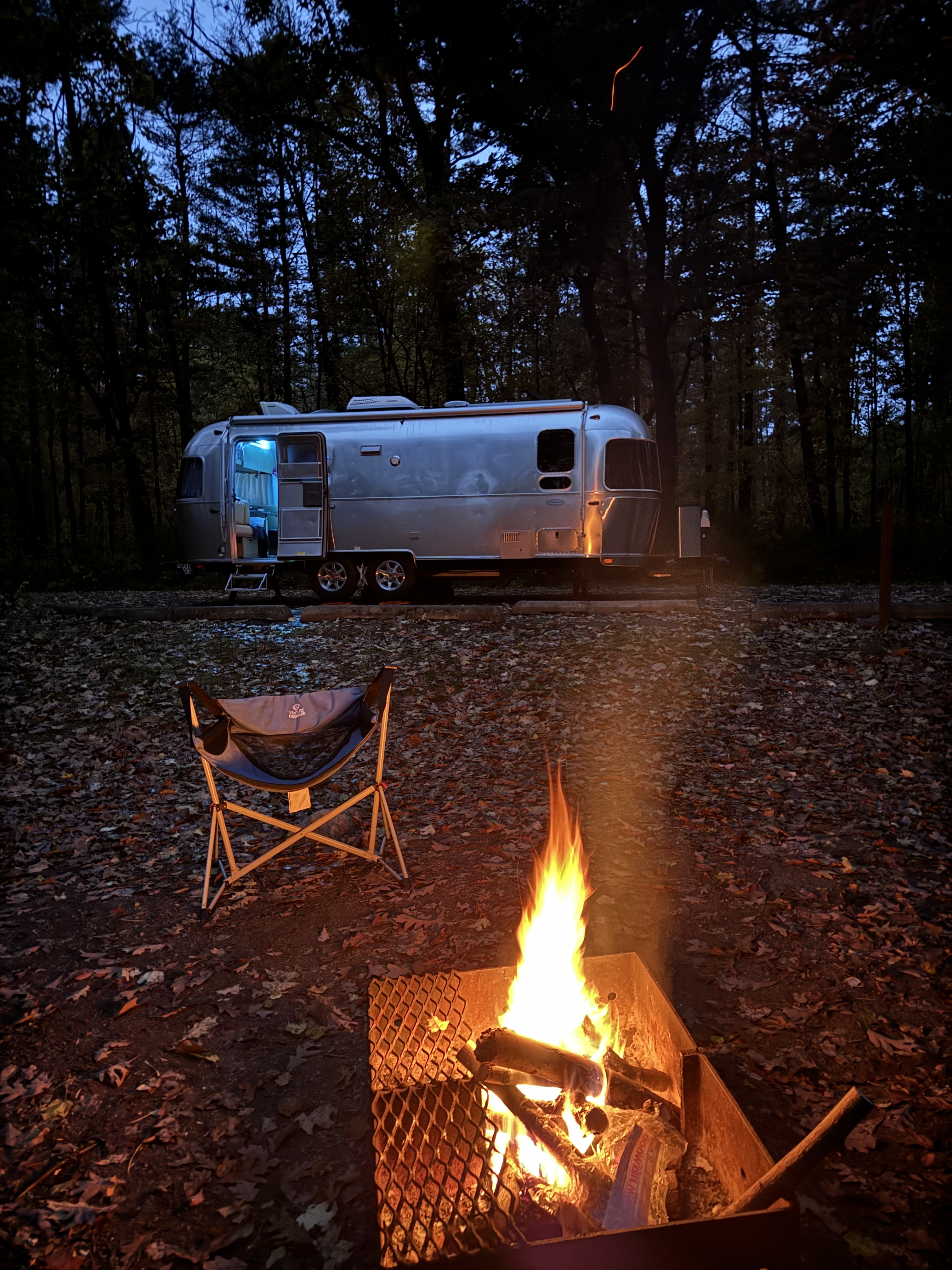 2019 Airstream FLYING CLOUD 25FB TWIN RV