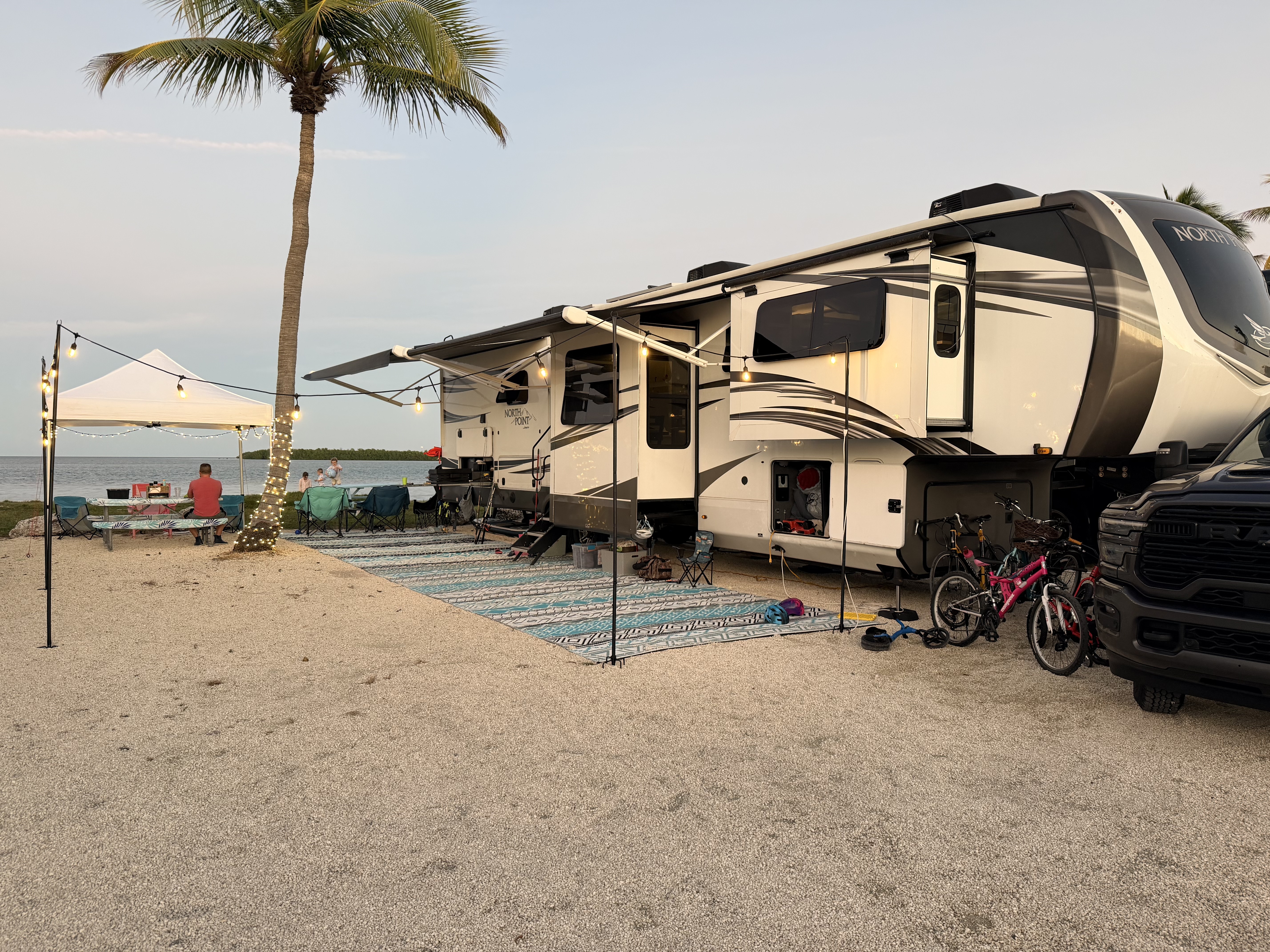 2021 Jayco NORTH POINT 382FLRB RV