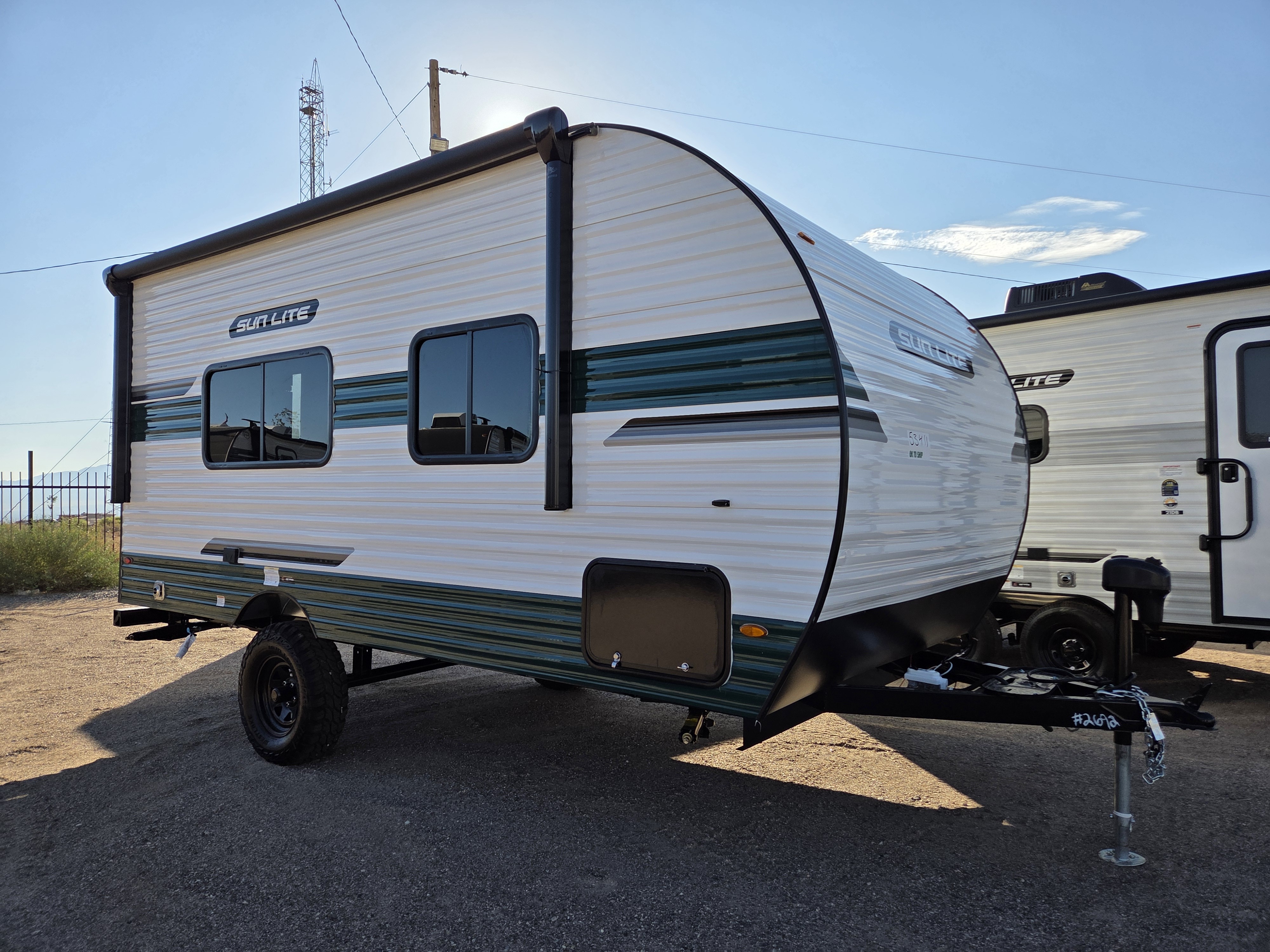 2027 Sunset Park Rv Sun Lite 18RD in albuquerque NM