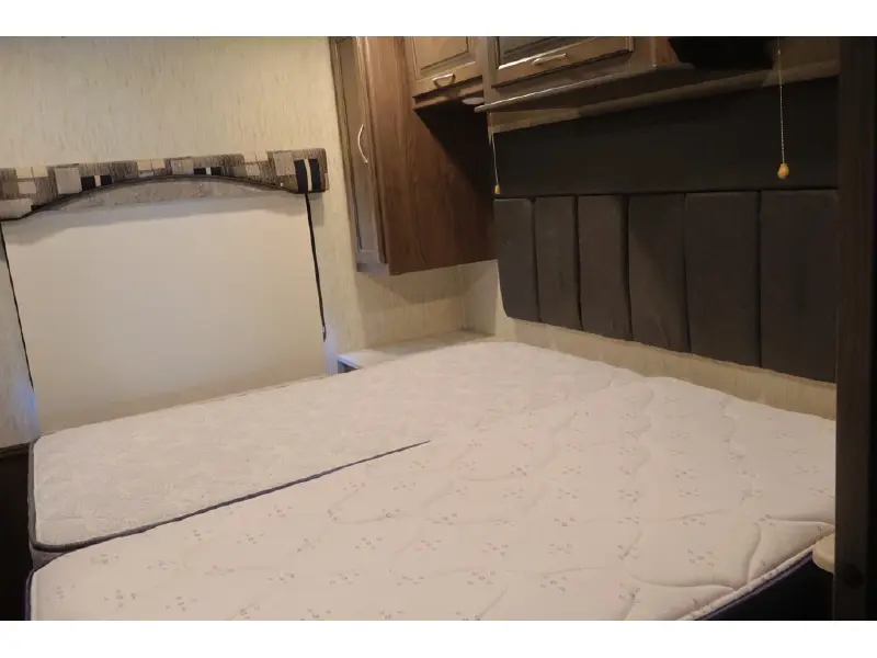 2019 COACHMEN MIRADA 350DS