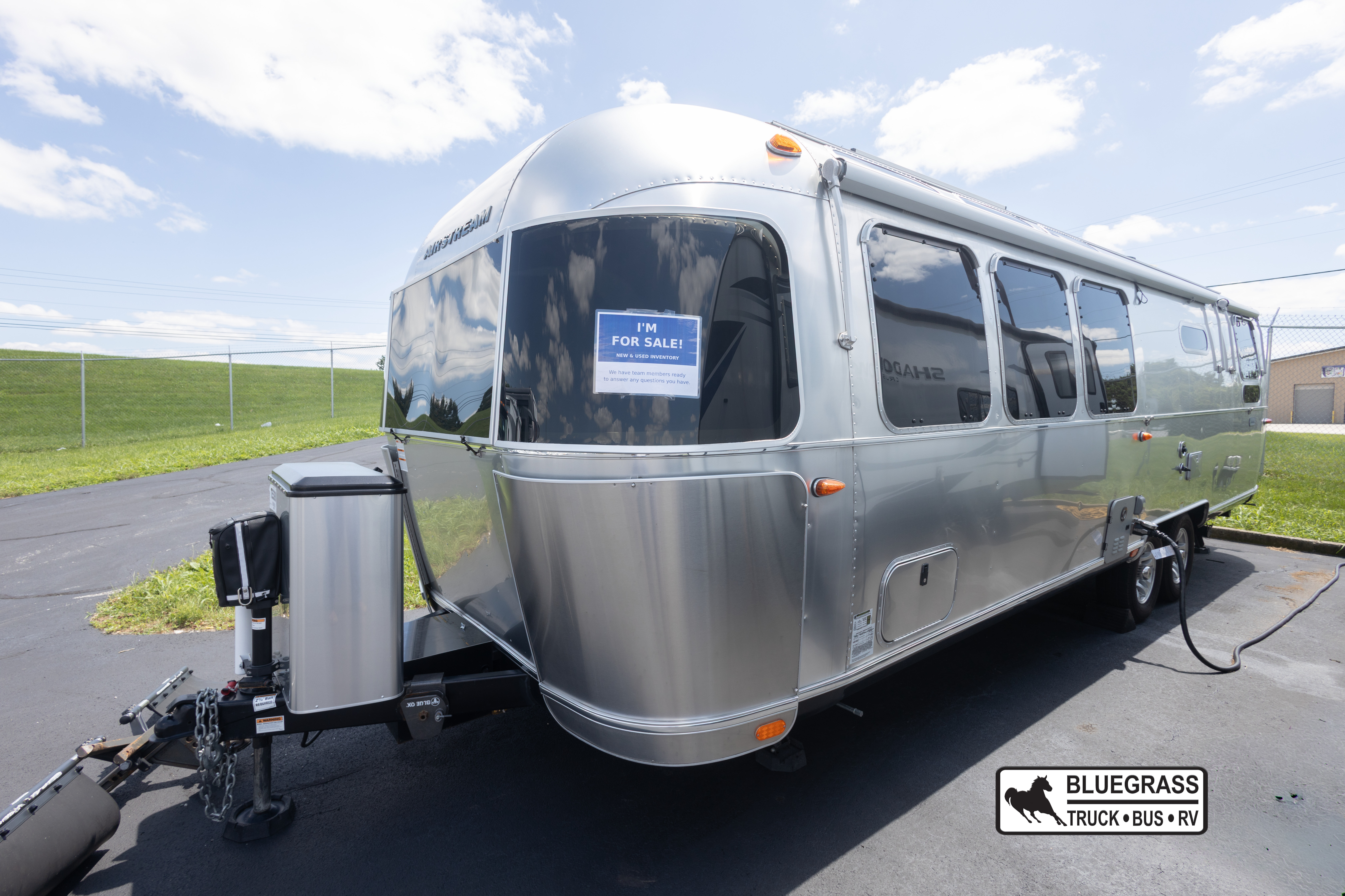 2021 Airstream GLOBETROTTER 30RB in georgetown KY