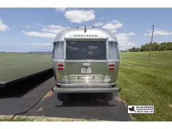 2021 AIRSTREAM GLOBETROTTER 30RB