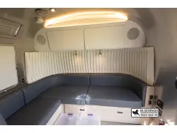 2021 AIRSTREAM GLOBETROTTER 30RB