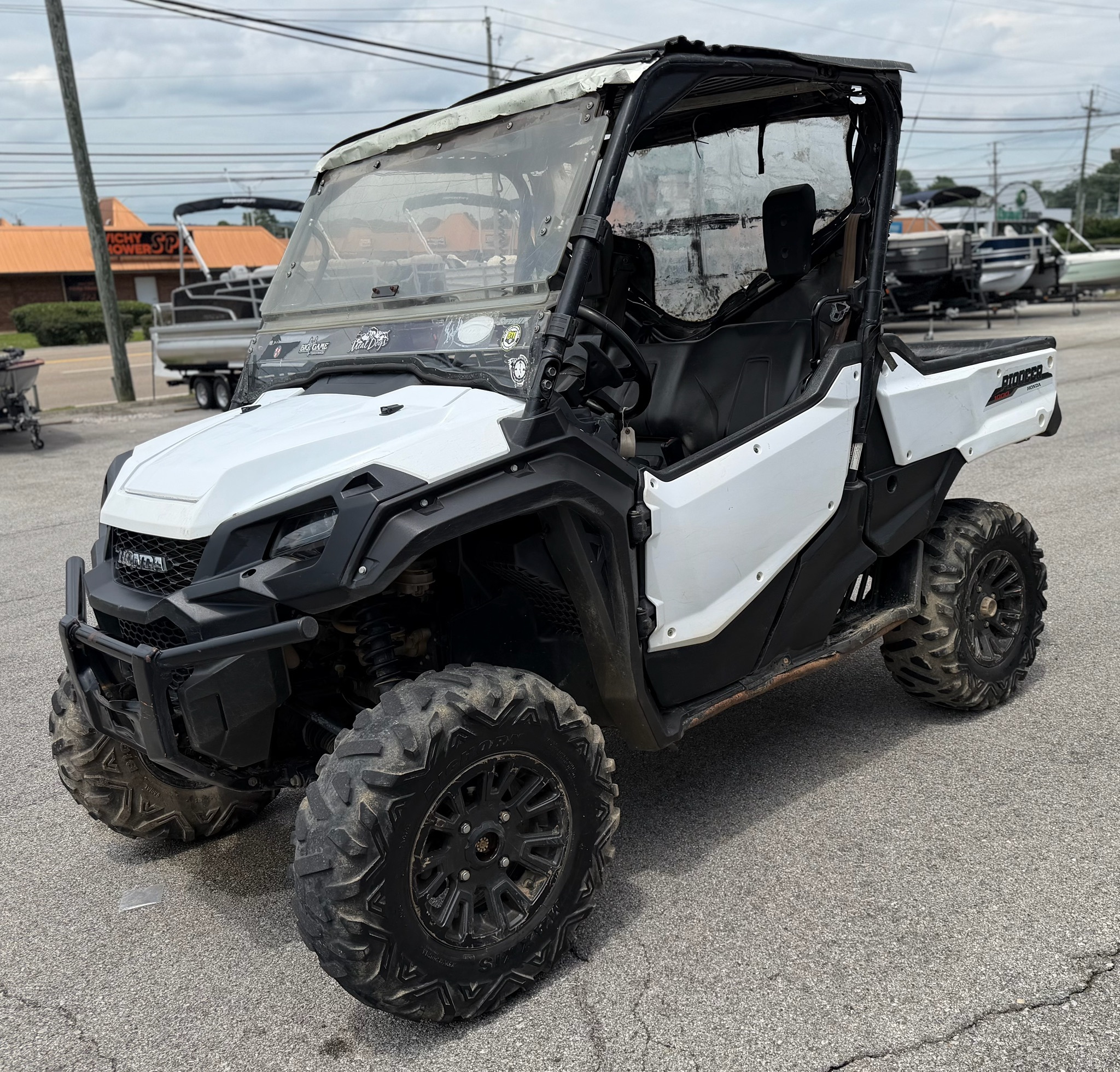 2020 Honda Pioneer 1000 Deluxe in knoxville TN