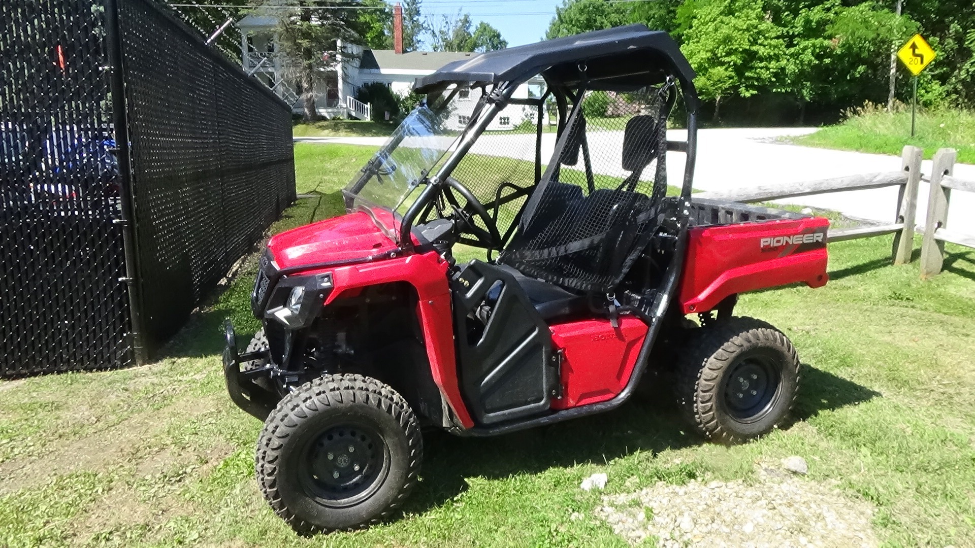 2025 Honda Pioneer 520 BASE in bennington VT