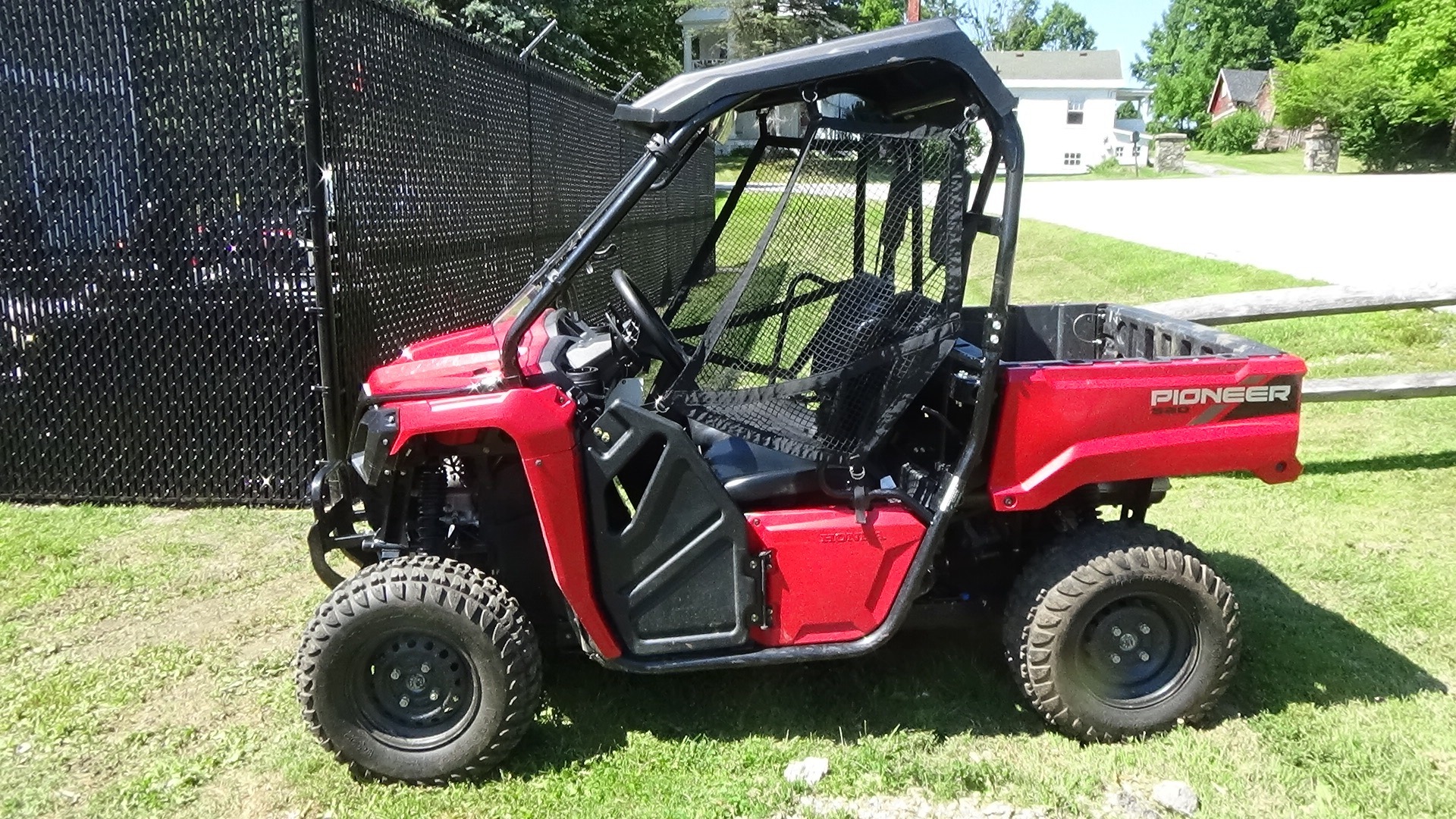 2025 Honda Pioneer 520 BASE in bennington VT