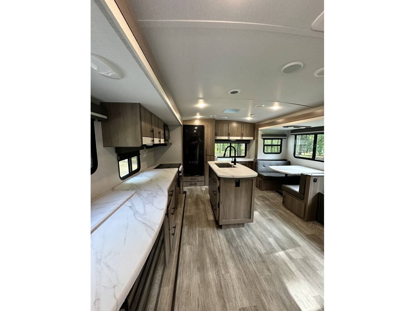 A photo of this 2023 Grand Design IMAGINE 2670MK