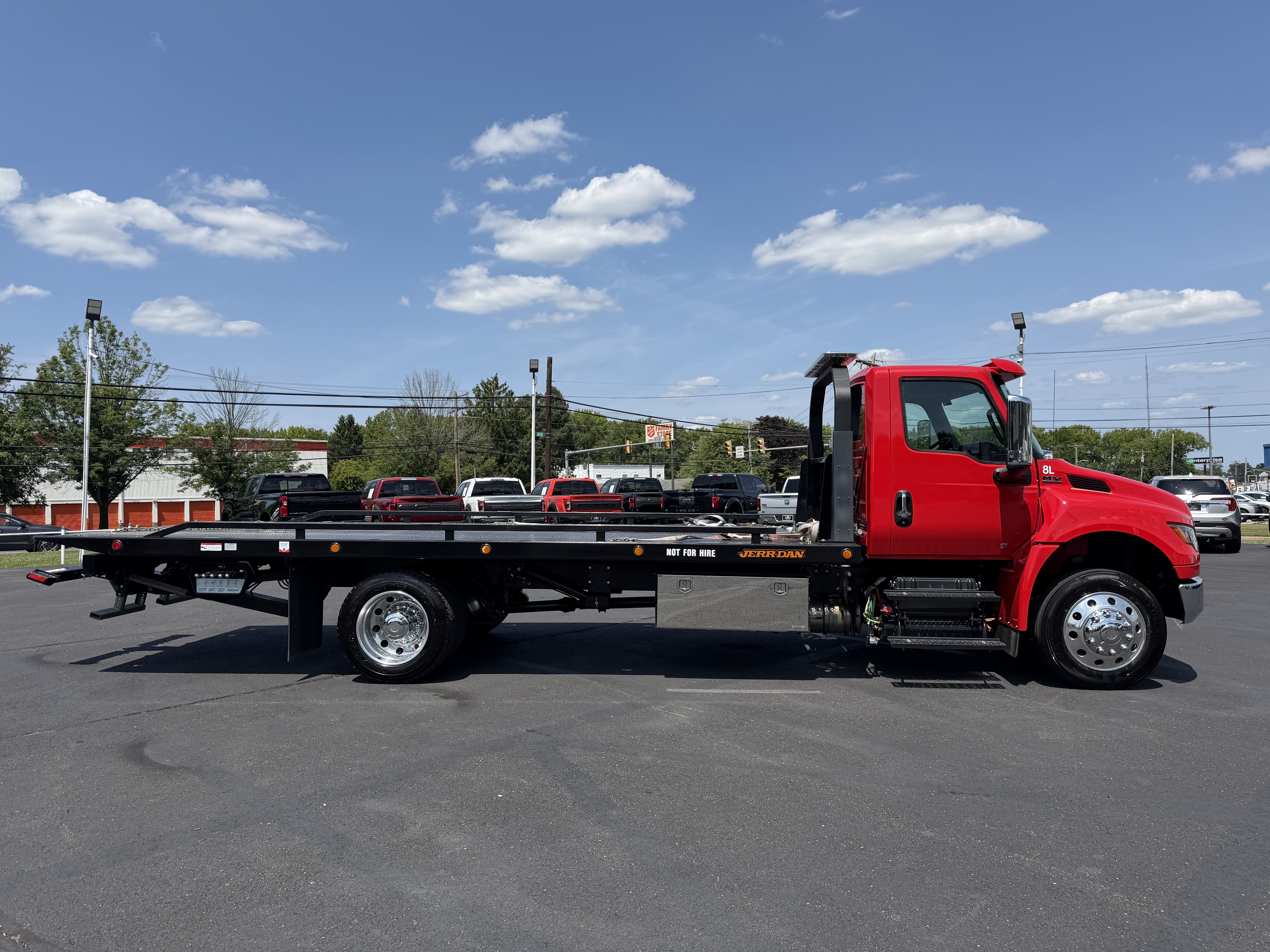 2025 INTERNATIONAL MV607 in Fairless Hills, PA