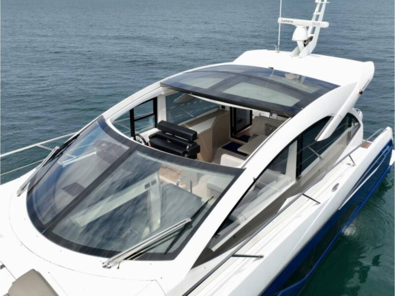 A photo of this 2019 Sunseeker PREDATOR