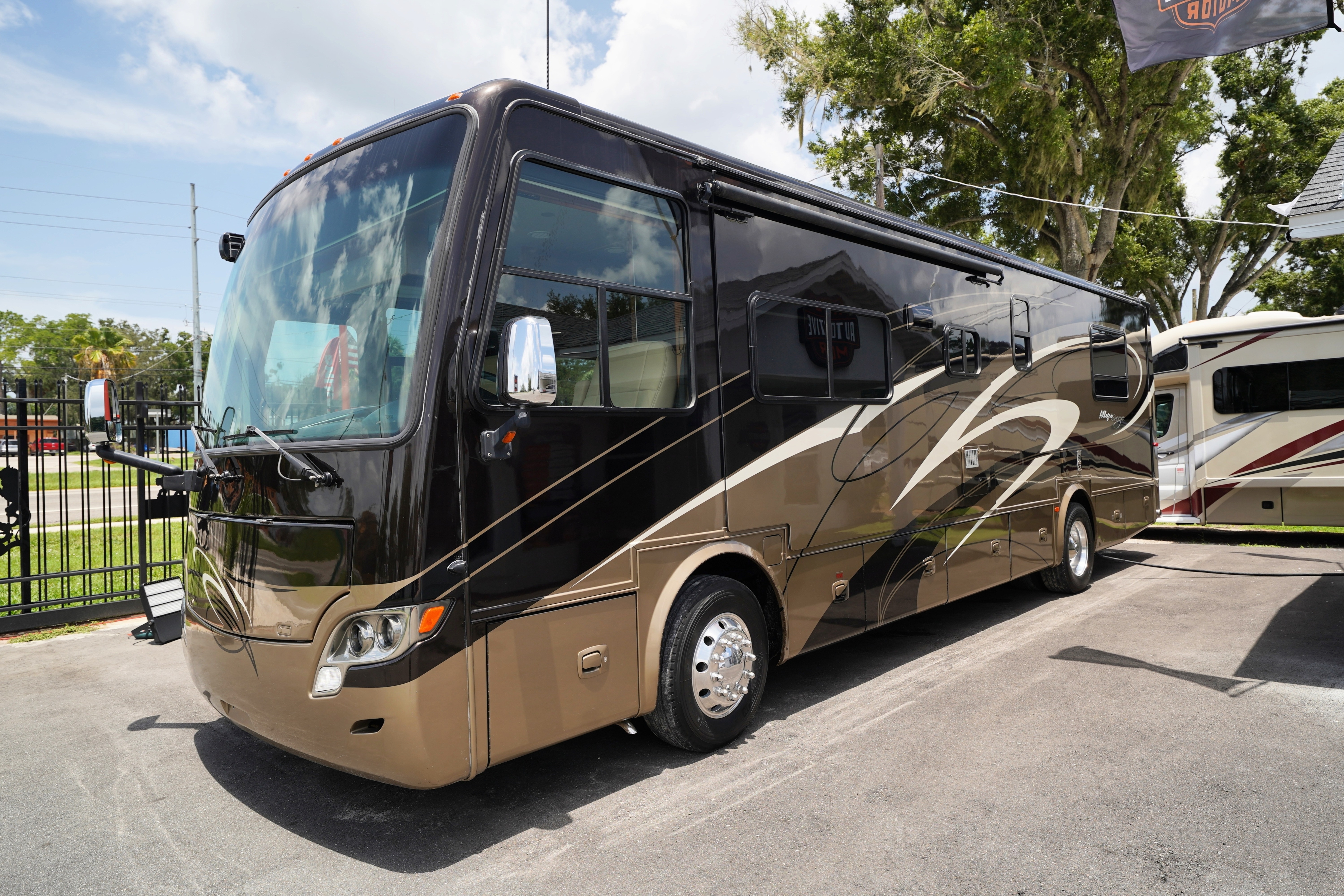 2012 Tiffin Motorhomes ALLEGRO BREEZE 32 BR in gibsonton FL