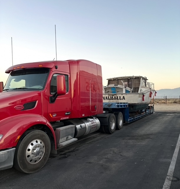 2021 PETERBILT 579 in Seal Beach, CA