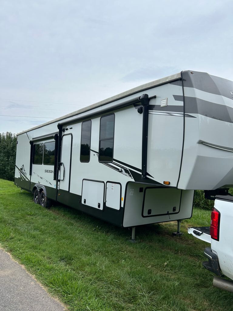 2024 Forest River Sierra 4002FB in leicester NC