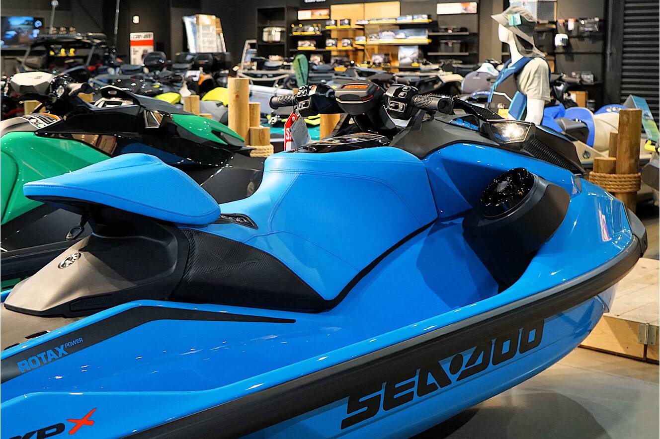 A photo of this 2026 Sea-Doo RXP-X 325 Tech Package