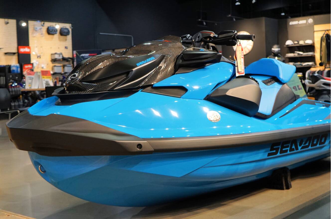 A photo of this 2026 Sea-Doo RXP-X 325 Tech Package