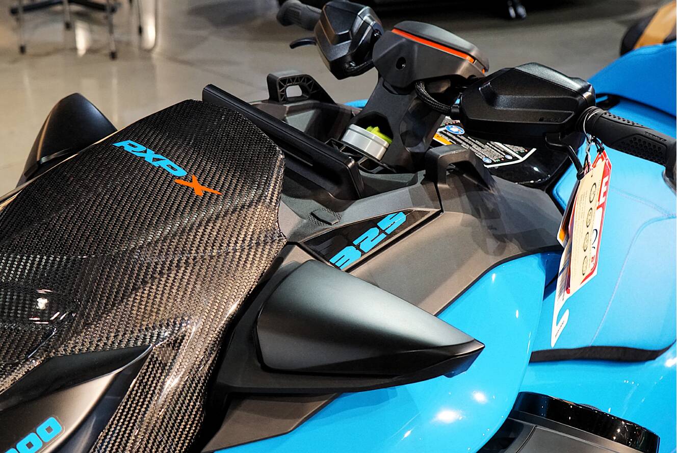 A photo of this 2026 Sea-Doo RXP-X 325 Tech Package