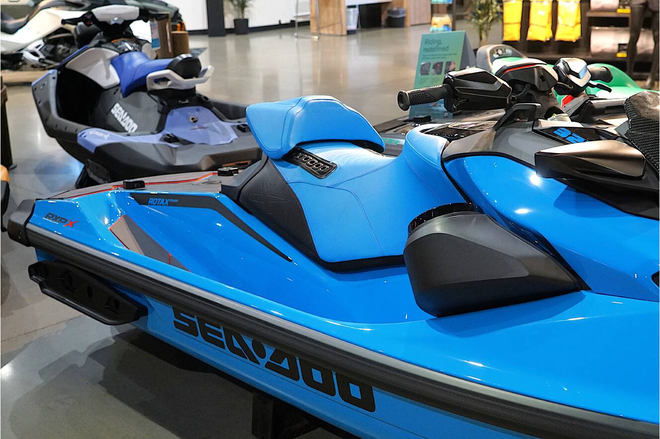 A photo of this 2026 Sea-Doo RXP-X 325 Tech Package