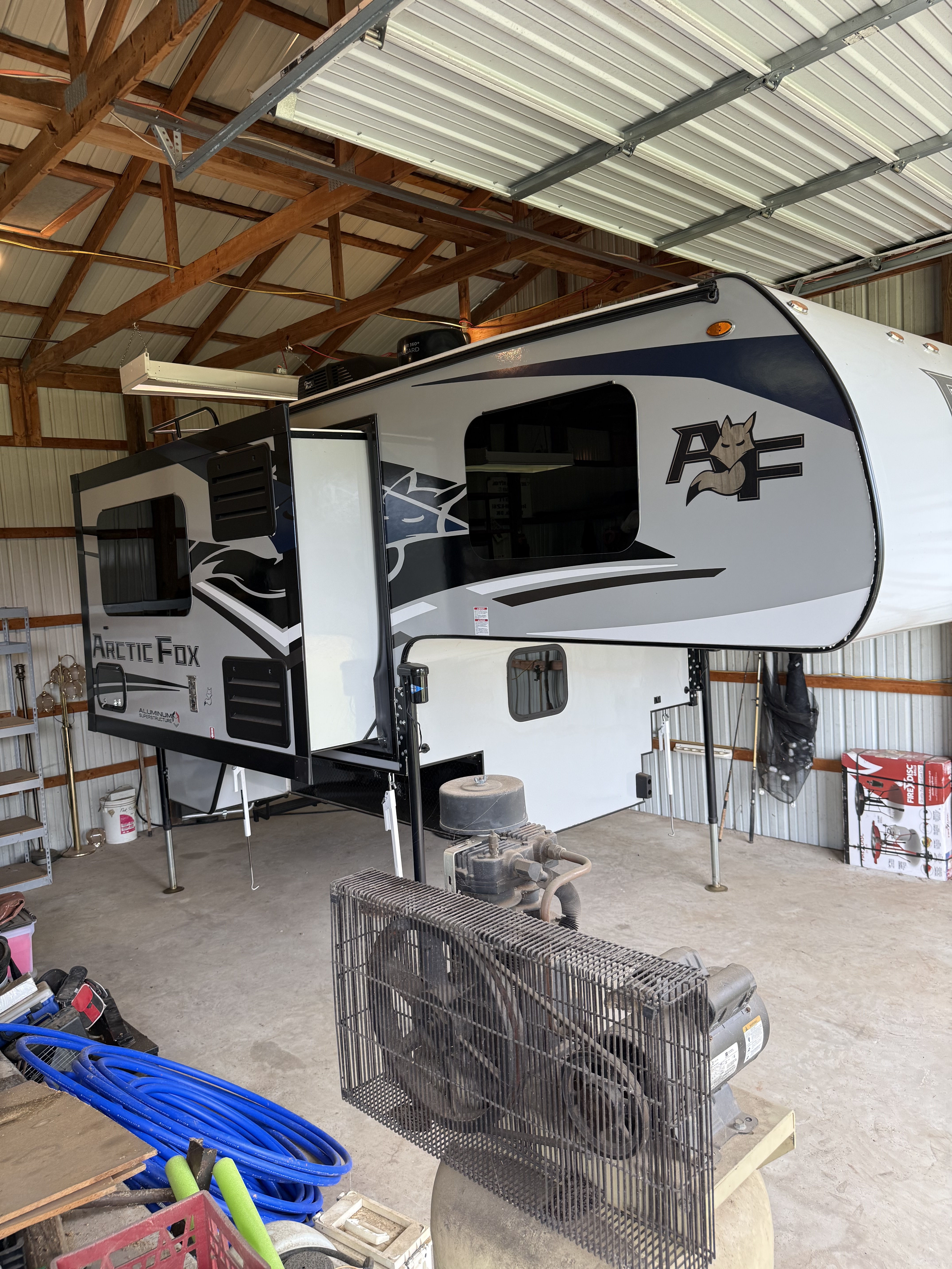 2022 Northwood Mfg ARCTIC FOX CAMPER 811 RV
