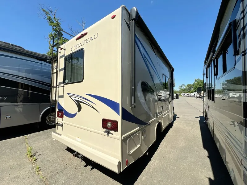 2018 Thor Motor Coach Chateau 24BL