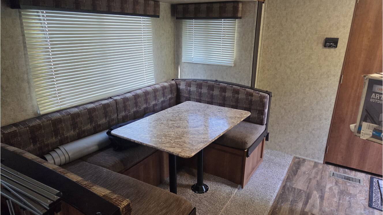 A photo of this 2018 Prime Time AVENGER ATI 27DBS