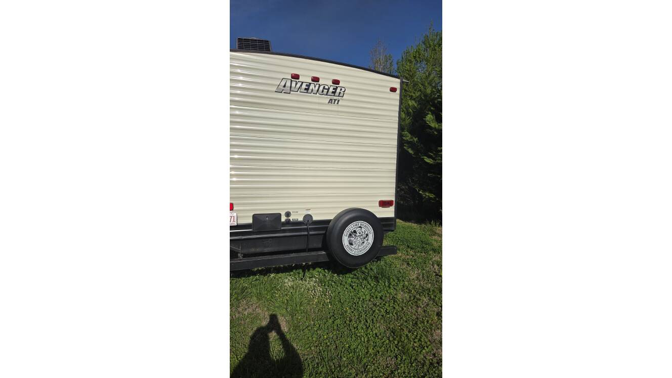 A photo of this 2018 Prime Time AVENGER ATI 27DBS