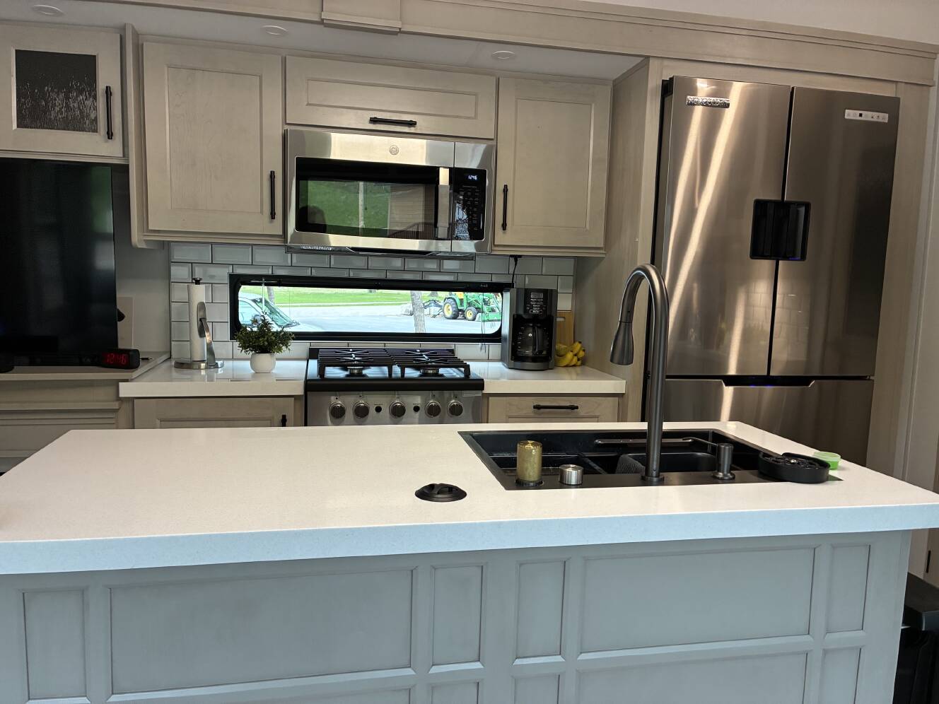 A photo of this 2025 Grand Design SOLITUDE 391DL