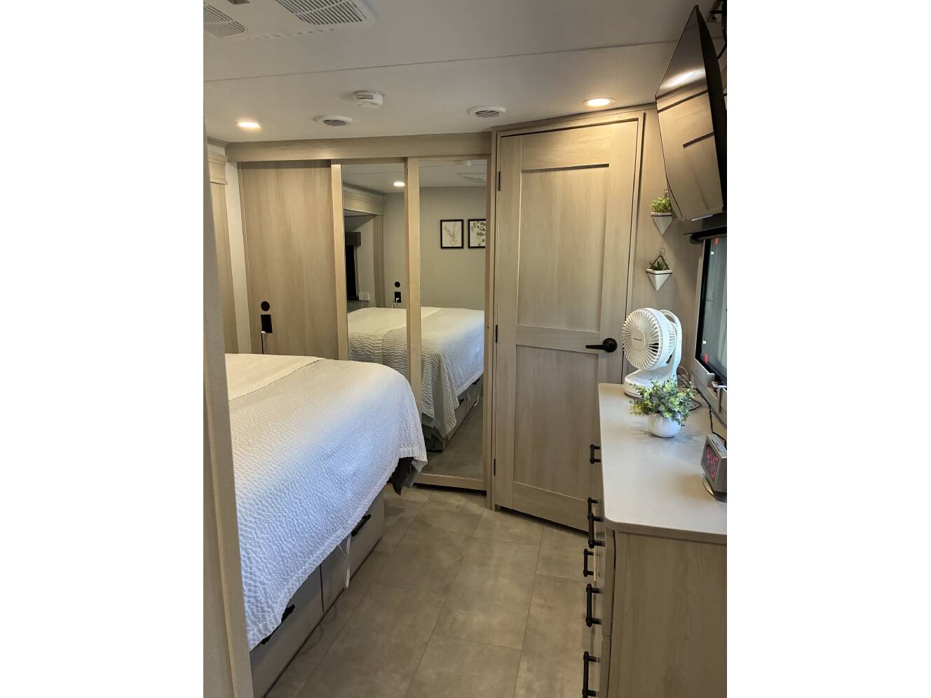 A photo of this 2025 Grand Design SOLITUDE 391DL