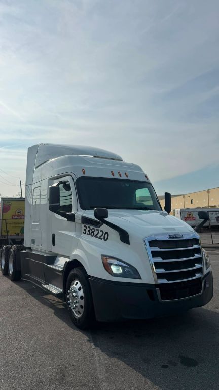 2019 Freightliner Cascadia in Linden, NJ