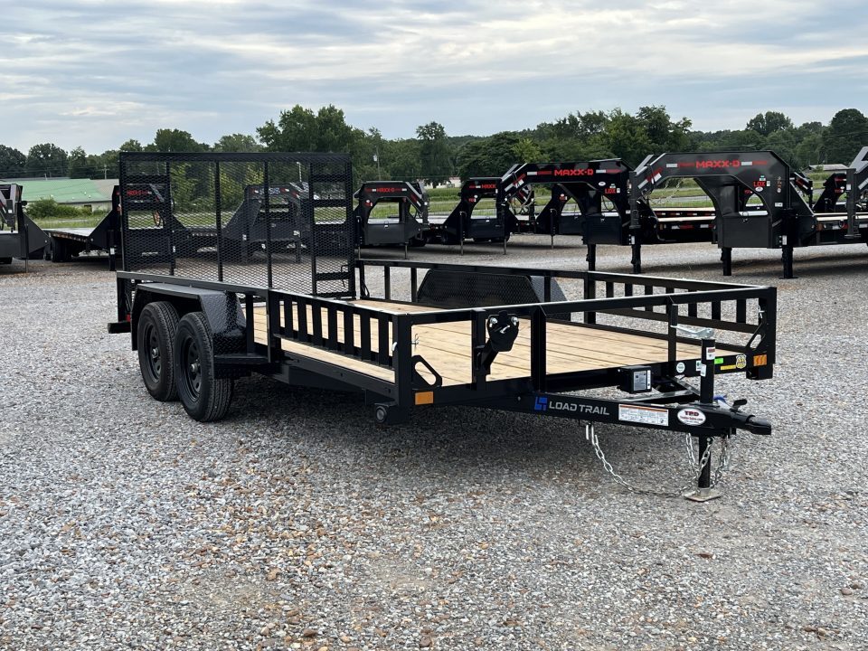 2027 Load Trail UE8316032 in Dexter, KY