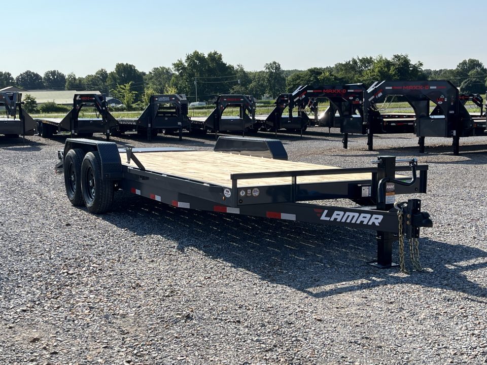 2027 Lamar Trailers H6832027 in Dexter, KY