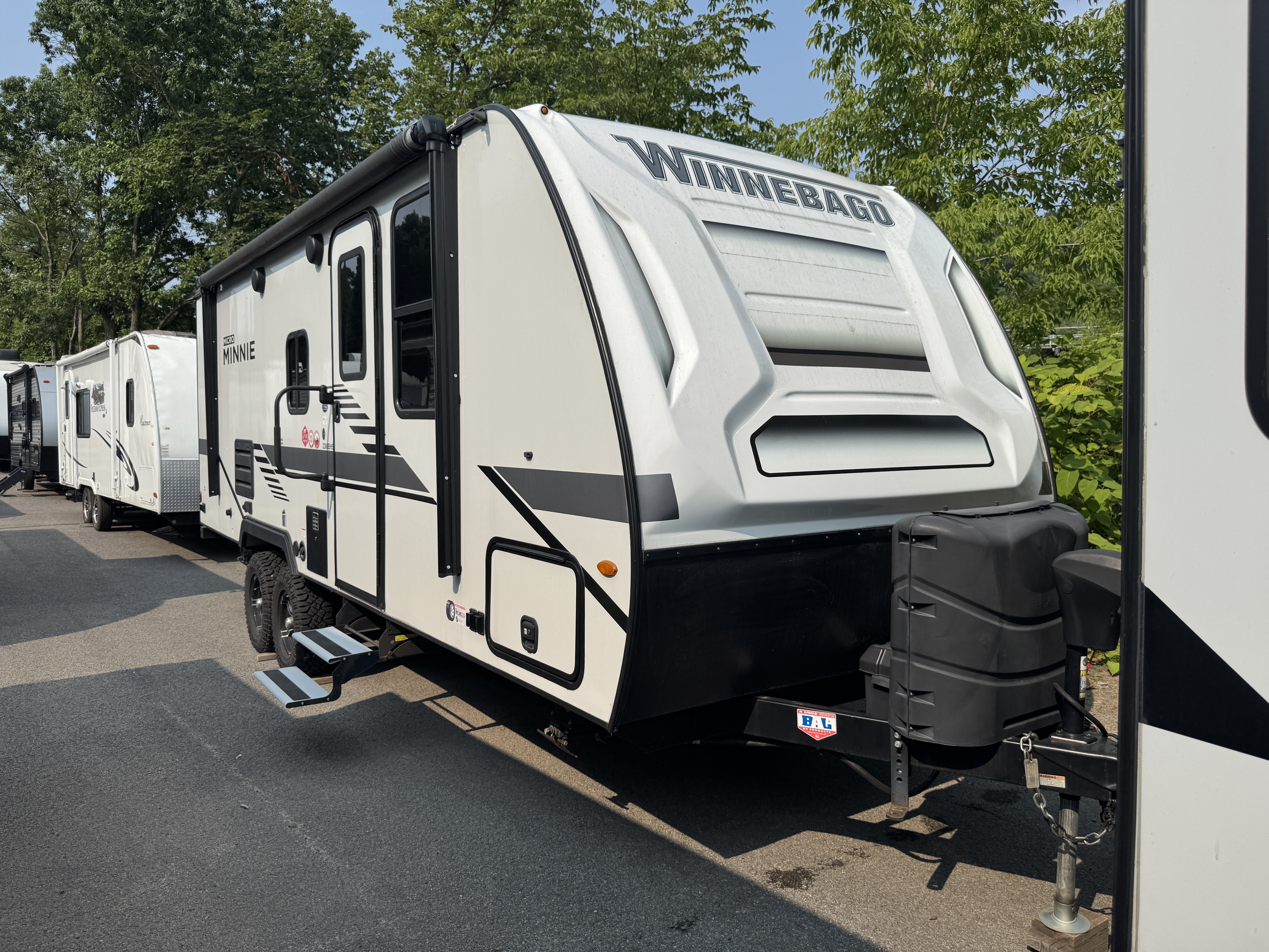 2022 Winnebago Micro Minnie 2306BHS in butler PA