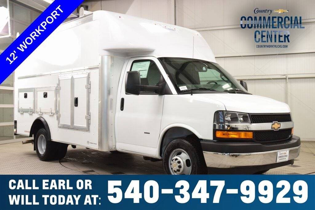 2026 CHEVROLET Express Cutaway 3500 1WT in Warrenton, VA