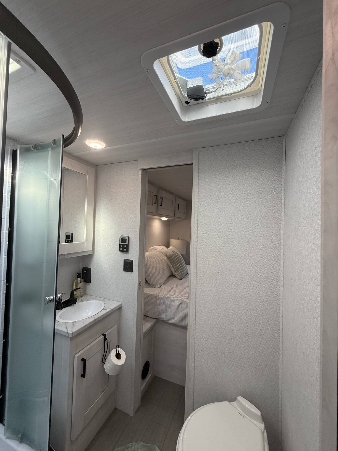 A photo of this 2024 East To West ENTRADA 3100FB