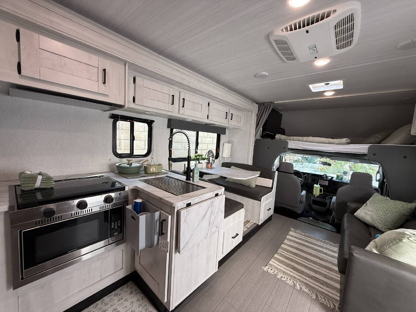 A photo of this 2024 East To West ENTRADA 3100FB