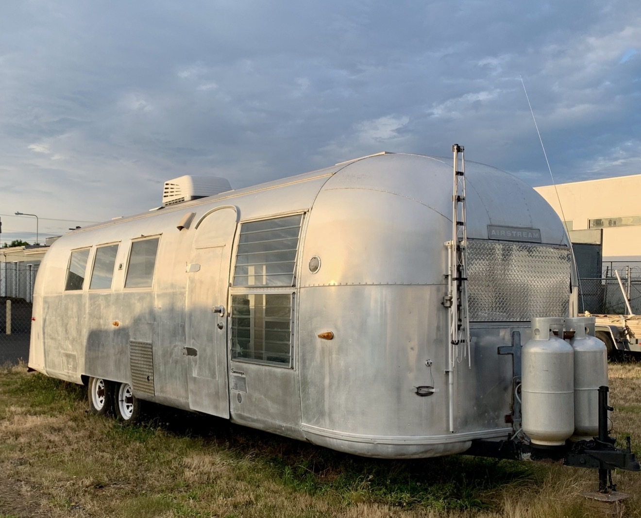 1964 Airstream SOVEREIGN 31 TWIN in vancouver WA