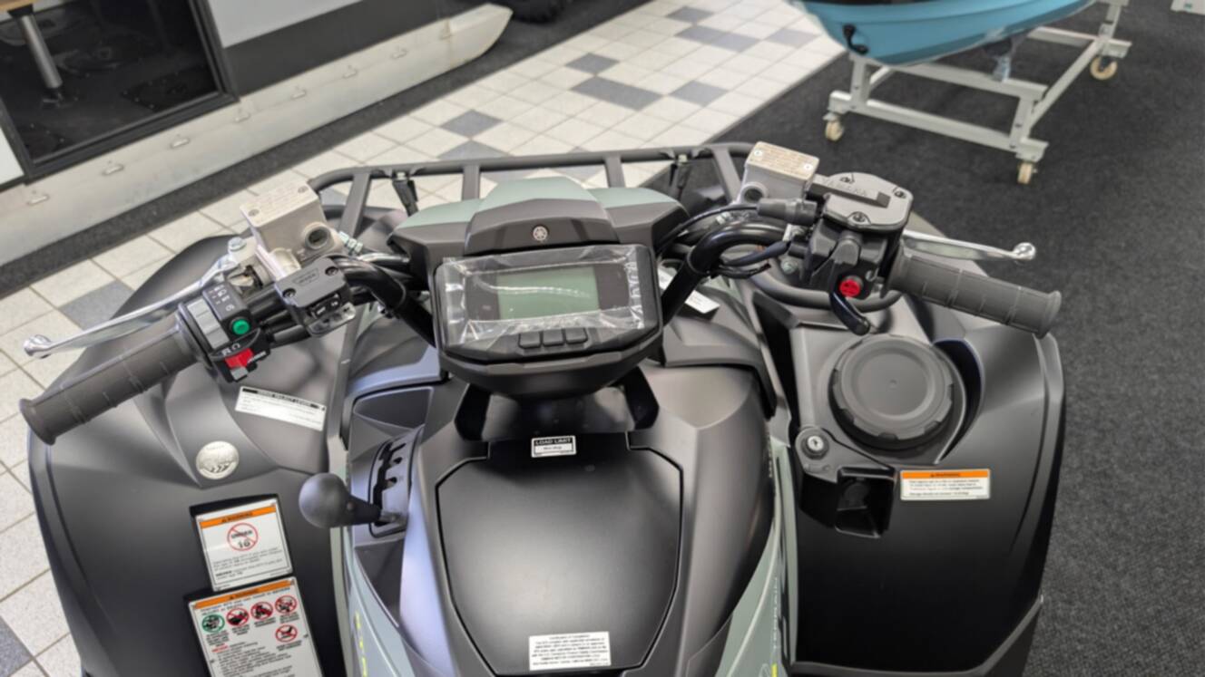 A photo of this 2026 Yamaha Grizzly EPS XT-R
