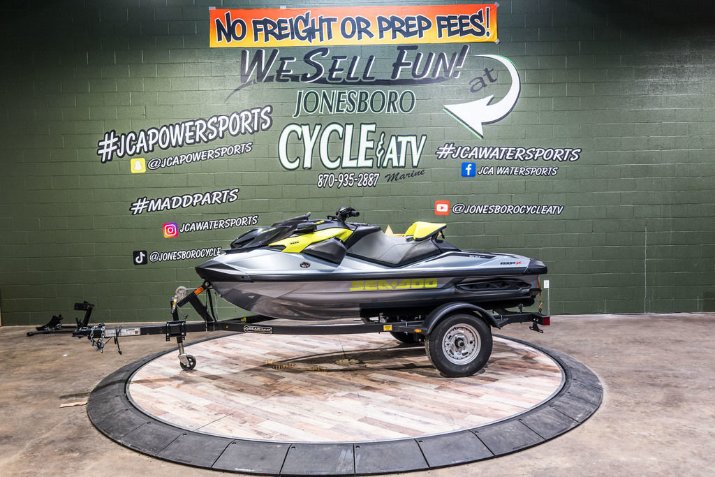 2025 Sea-Doo RXP-X 325 Ibr Ice Metal / Manta Green X 325 in Jonesboro, AR