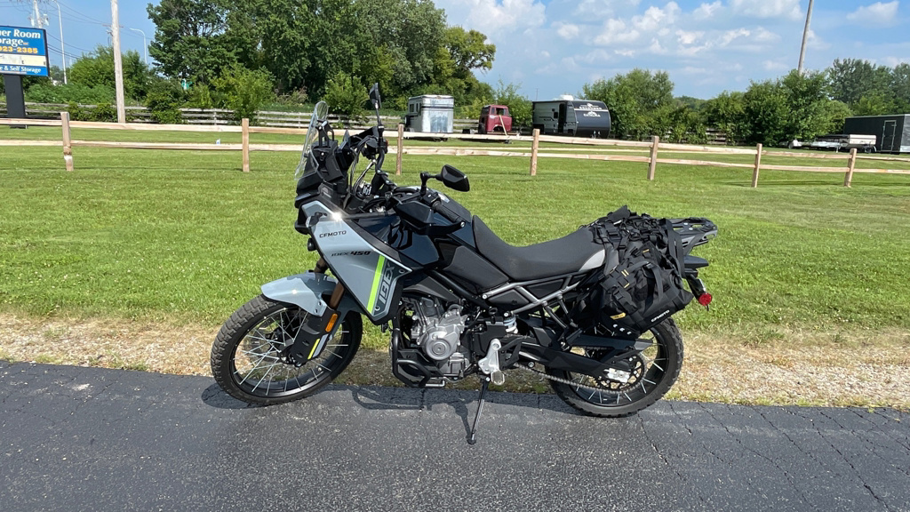 2026 CFMOTO IBEX 450 - TUNDRA GRAY 450 in Marengo, IL