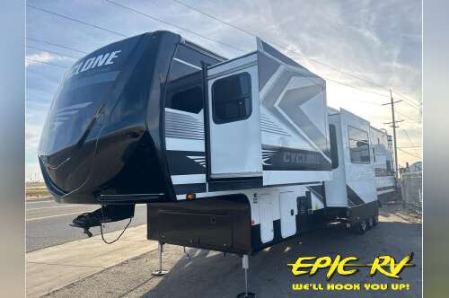 2026 Heartland Cyclone 3913 in madera CA