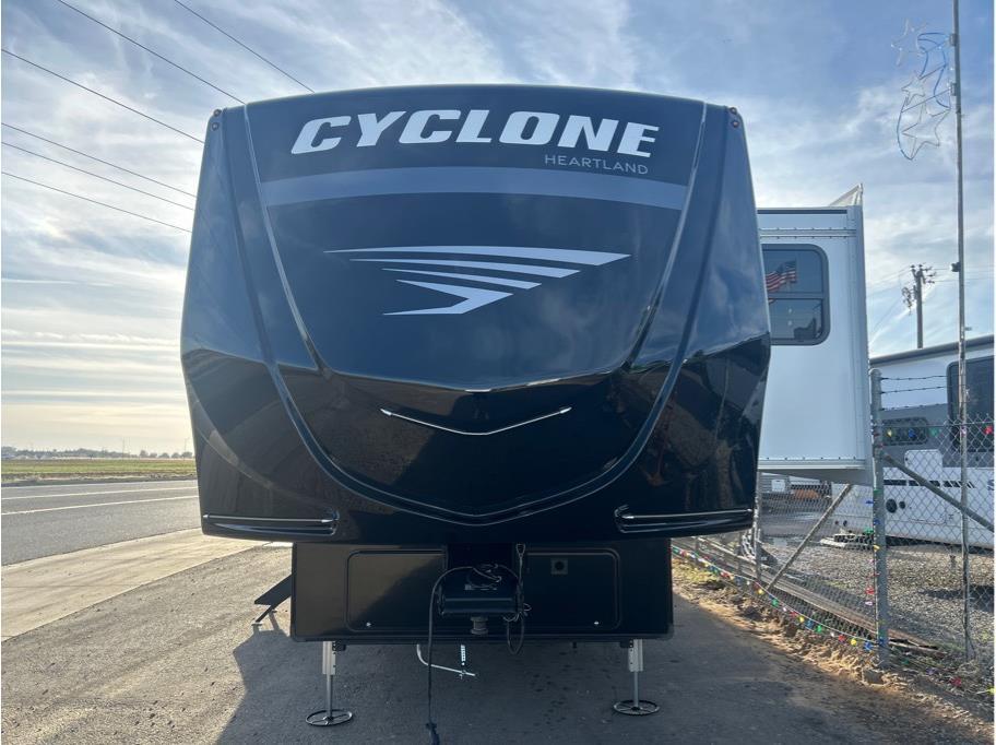 2026 Heartland Cyclone C3913 in madera CA