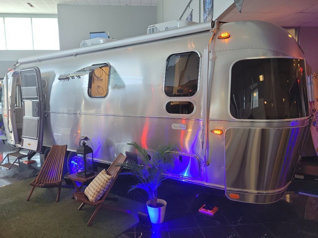 2026 Airstream Flying Cloud 25FBQH in san gabriel CA