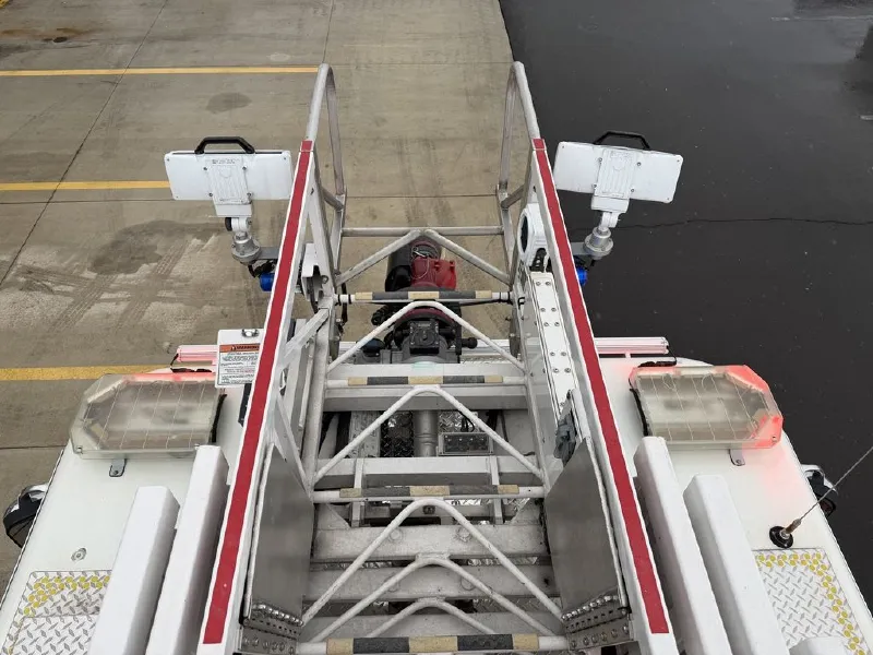 2017 KME PREDATOR 109 AERIAL CAT